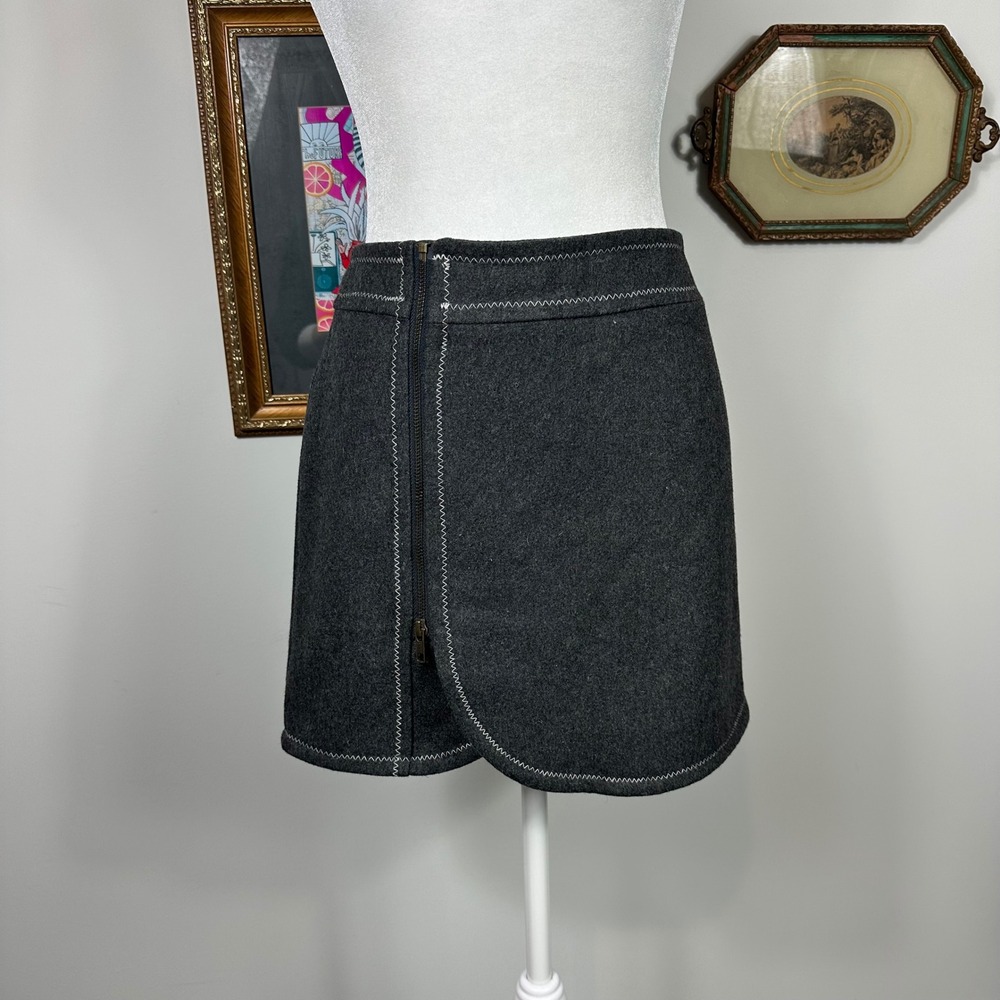 Purnell Grey Wool Mini Skirt w/ White Stitching & Zipper‎ Closure Winter SZ 4/27